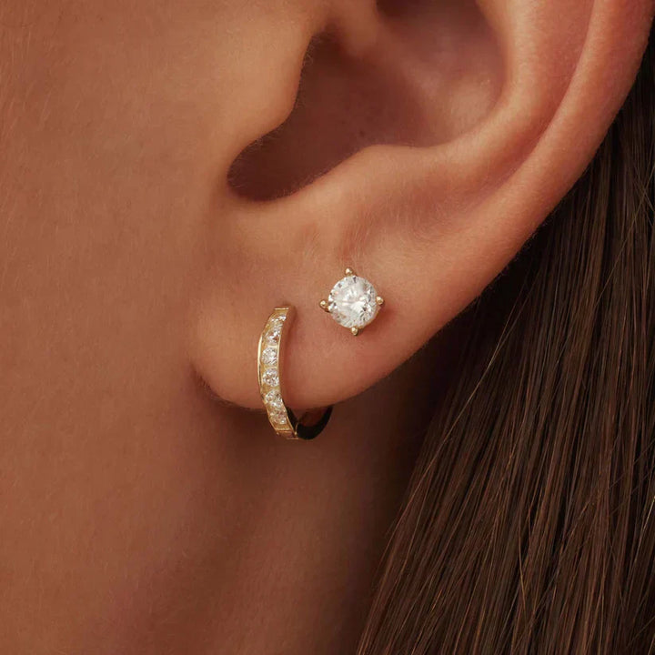 Elegant Dara Brillane Gold Stone Earrings Set